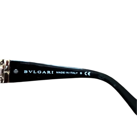 Bulgari Black Sunglasses with Oversized Frame and swarovski crystals - Picture 5 of 6